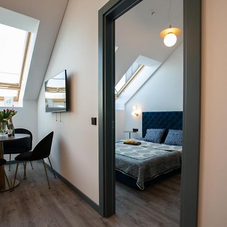 M8 Stylish One-Bedroom Apartment Kaunas Buitenkant foto
